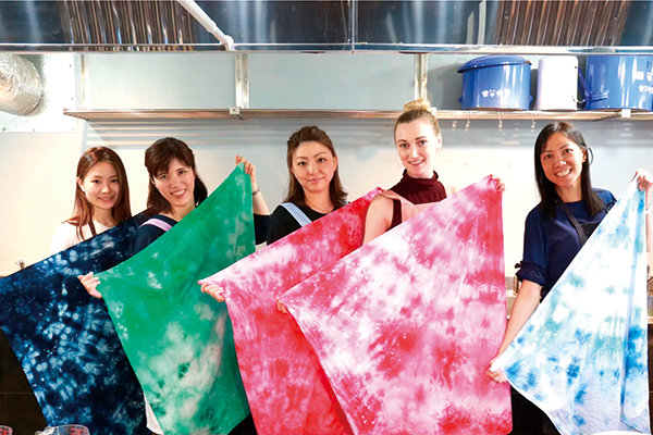 FUROSHIKI DREAM TIE－DYEING EXPERIENCE